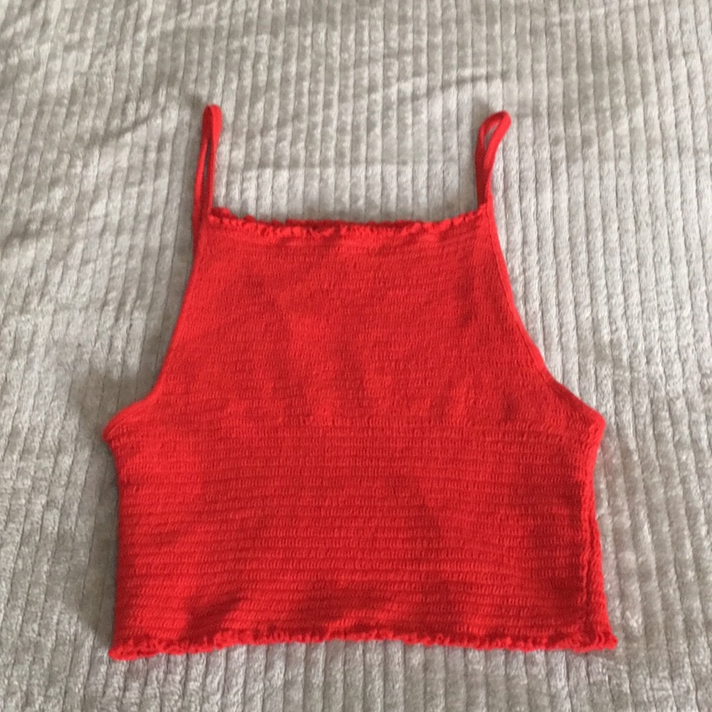 Red tank crop top
